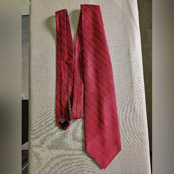 Alexander Julian Colors Tie - Picture 7 of 7